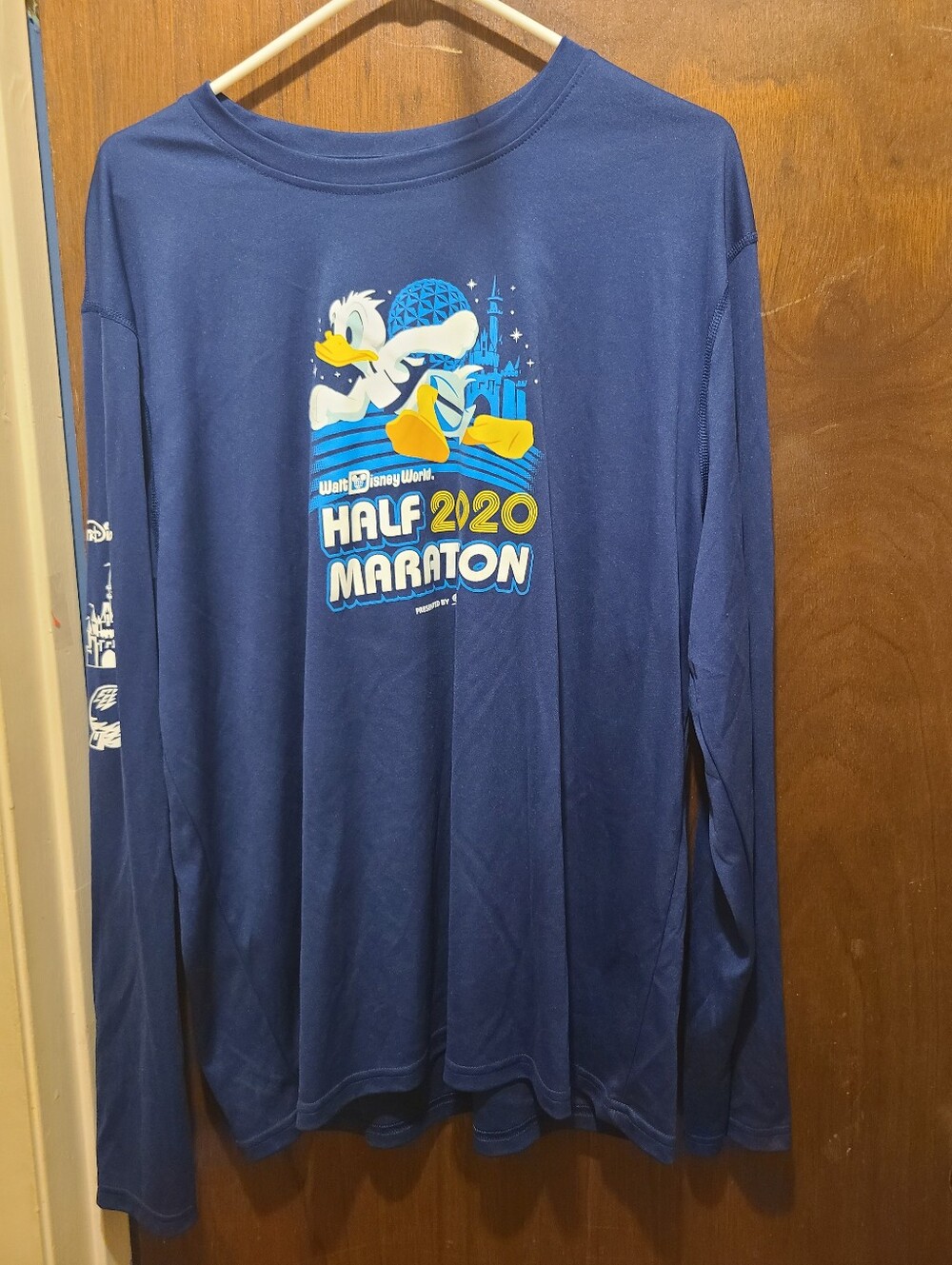 Disney Half Marathon 2020 Long Sleeve T Shirt, XL, Pre-owned
